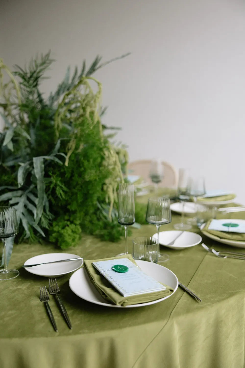 Modern Luxury Wedding Reception Inspiration — photograph 24