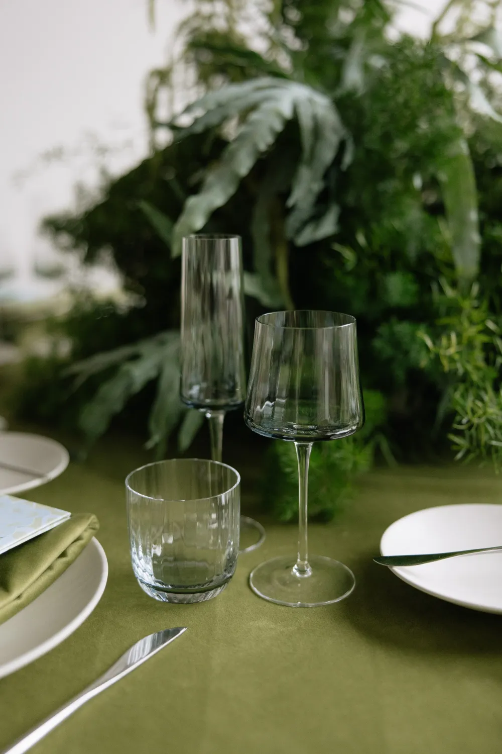 Modern Luxury Wedding Reception Inspiration — photograph 6